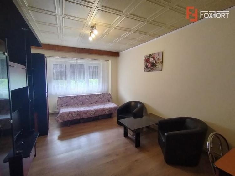 Apartament cu 3 camere decomandat, mobilat în Olimpia-Stadion