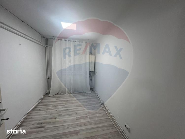 Spațiu comercial, de 60 mp, în Obor