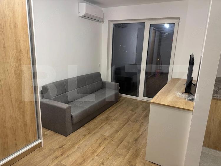 Apartament cu 2 camere semidecomandat, mobilat în Mărăști