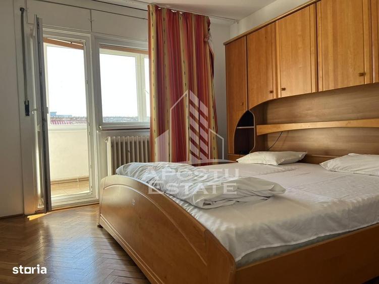 Apartament cu 4 camere, 2 bai in Piata Unirii, Timisoara - 1