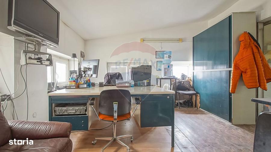 Spațiu comercial, de 766 mp, în Central