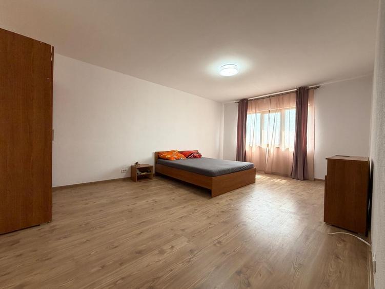 Duplex cu 5 camere cu Teren 380 Mp în Chișoda