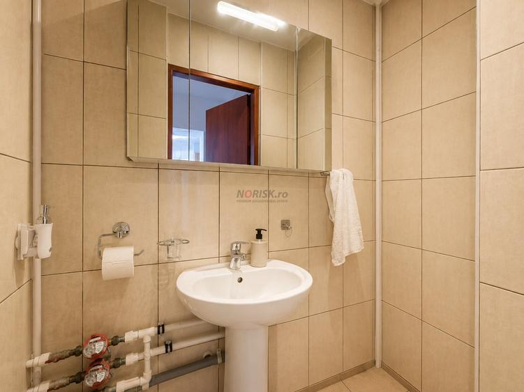 Apartament cu 2 camere semidecomandat, mobilat în 13 Septembrie