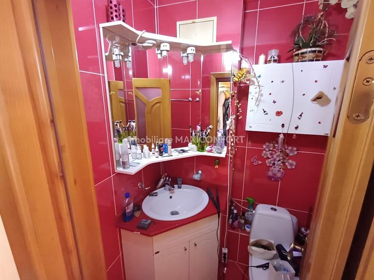 Apartament cu 4 camere în Radu Negru