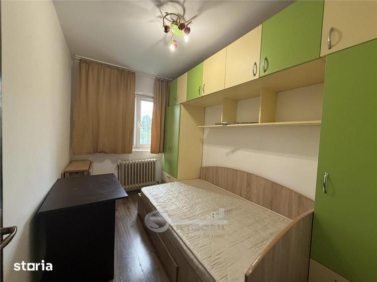 Apartament cu 3 camere în Alexandru cel Bun