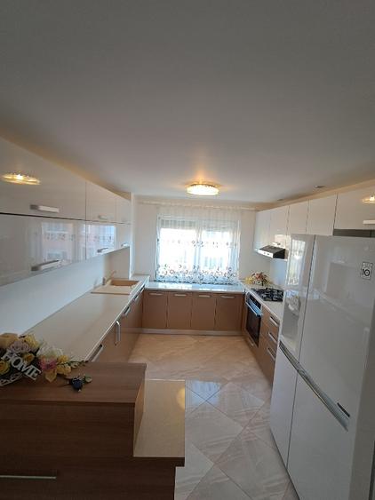 Apartament vanzare cu 3 camere decomandat de vanzare mobilat si utilat - 13