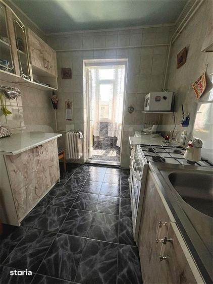 Apartament cu 2 camere decomandat, mobilat în Alexandru cel Bun
