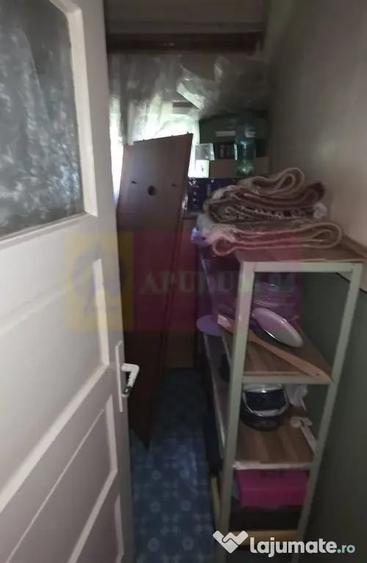 Casă cu 5 camere cu Teren 379 Mp în Central