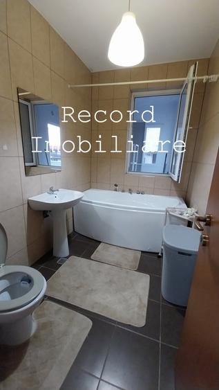 Apartament cu 2 camere decomandat în Florești
