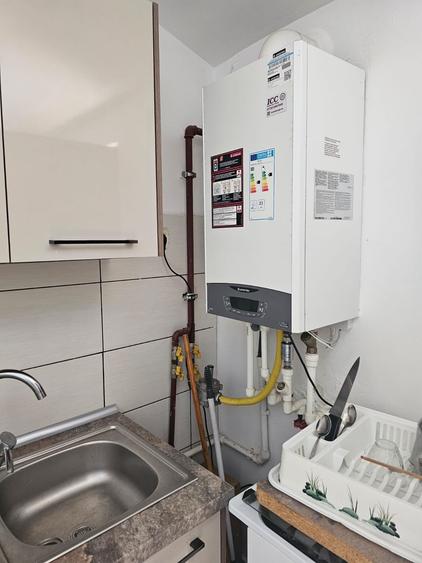 Casă individuală cu 3 camere cu Teren 260 Mp în Brătianu