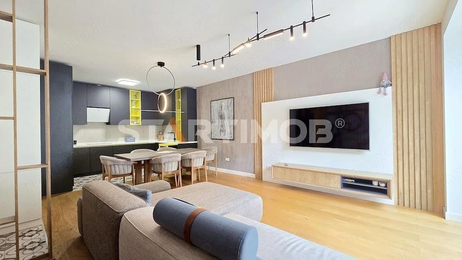 Apartament cu 3 camere decomandat în Ultracentral
