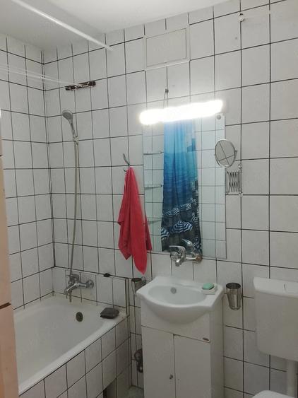 Garsonieră semidecomandată în Girocului