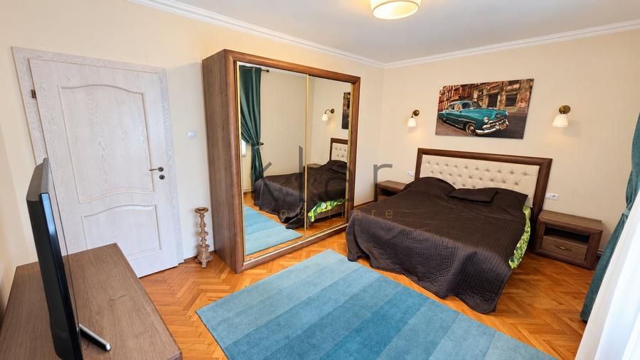 Apartament cu 4 camere decomandat, mobilat în Zorilor