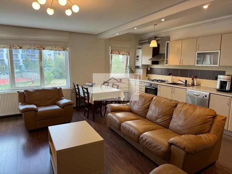 Apartament cu 4 camere decomandat în Bună Ziua