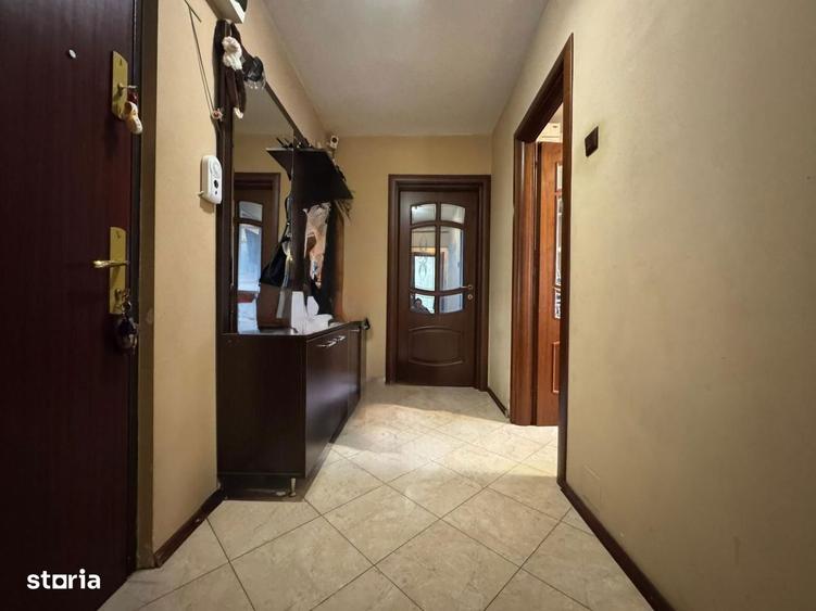 2 CAMERE || DECOMANDAT || AVIATIEI - 2