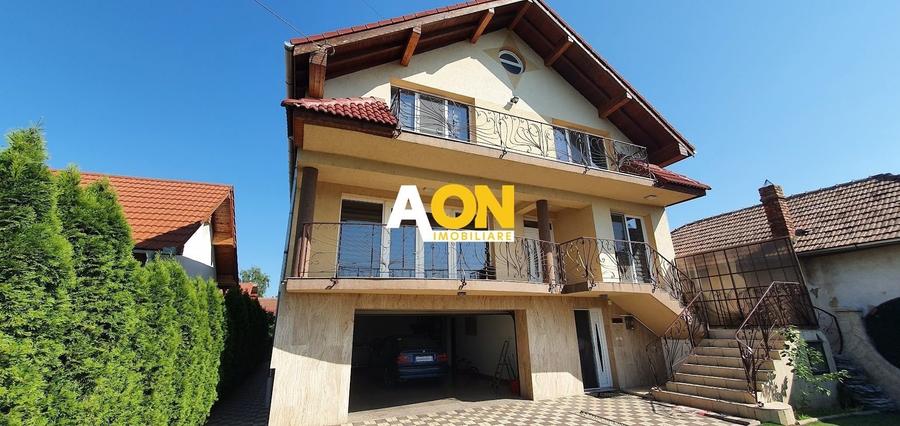 Casă individuală cu 5 camere cu Canalizare în Micești