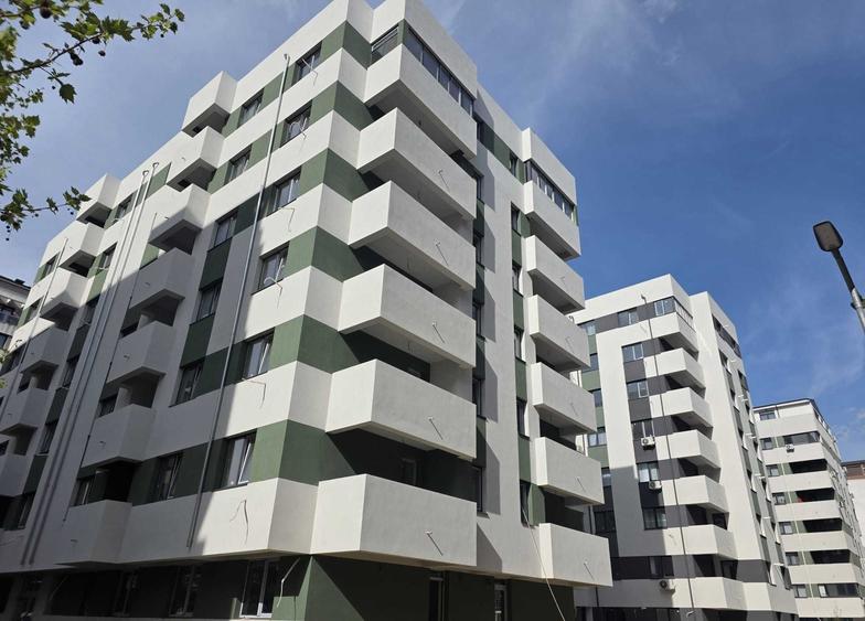 Apartament cu 2 camere decomandat în Roșu