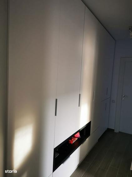 Apartament cu 2 camere, mobilat în Titan