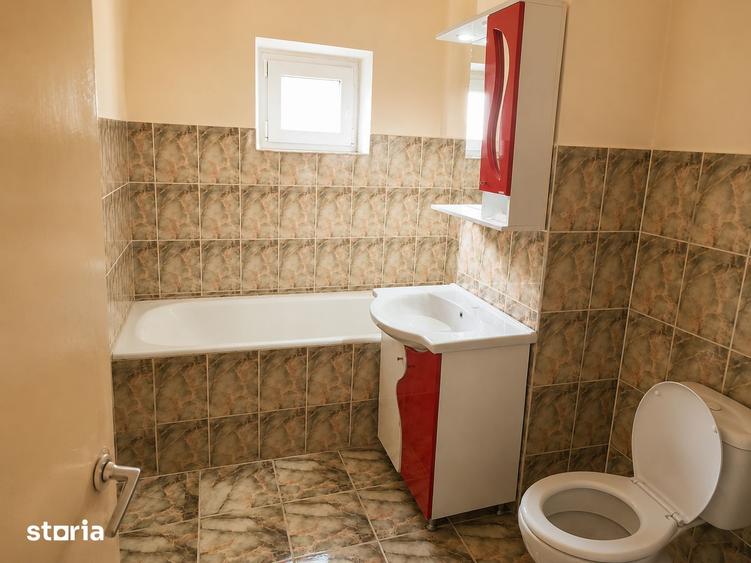 Apartament cu 3 camere decomandat, mobilat în Bucovina
