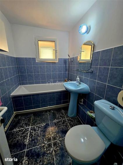 Apartament cu 4 camere decomandat în Dorobanți
