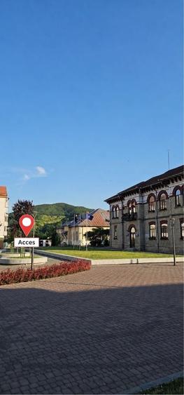 Spațiu comercial, în Ultracentral
