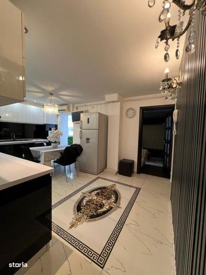 Apartament cu 3 camere semidecomandat, mobilat în Pantelimon
