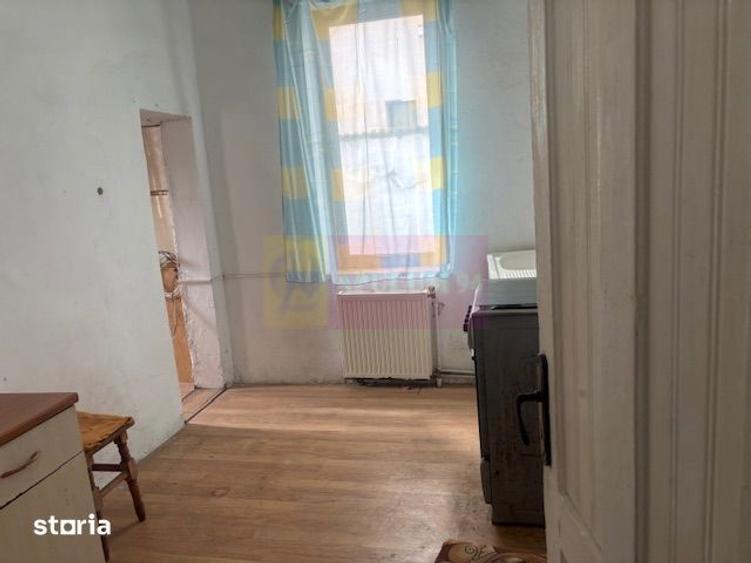 Casă cu 3 camere cu Teren 210 Mp în Floreasca