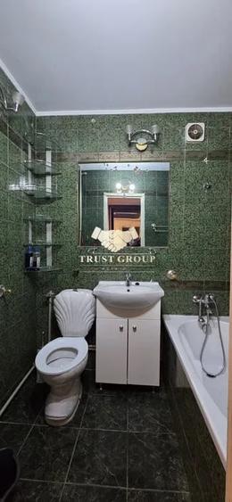 Apartament cu 3 camere decomandat în Drumul Taberei