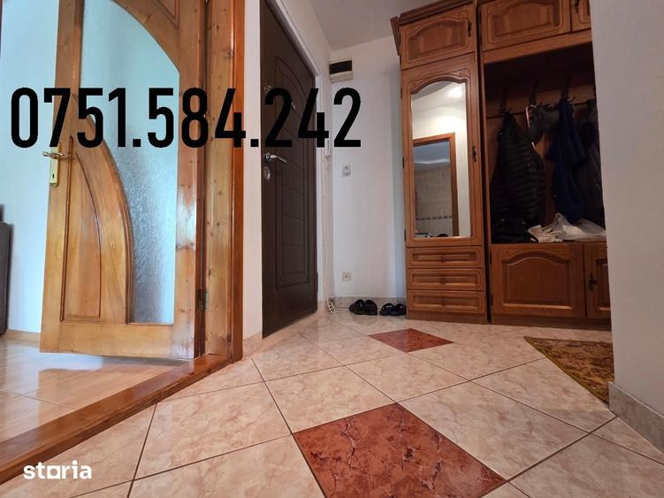 Apartament cu 3 camere în Babadag