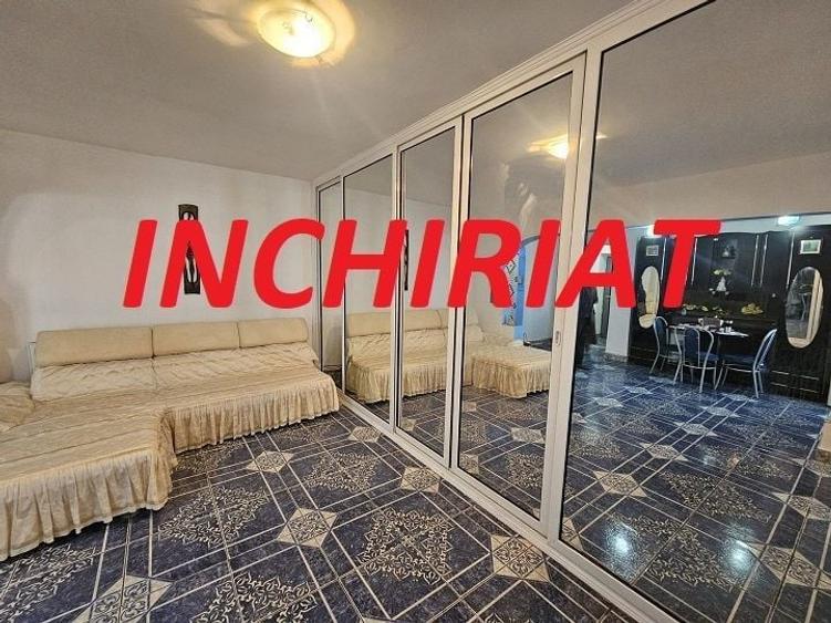 Apartament cu 3 camere decomandat în Prundu