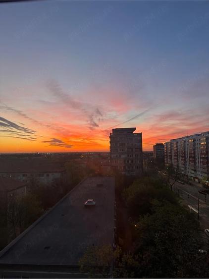 Apartament cu 2 camere decomandat în P-ța Unirii