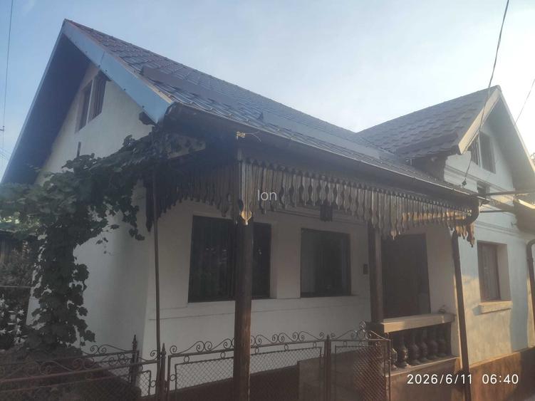 Casa de vanzare Dragasani 110mp si teren 1600 mp