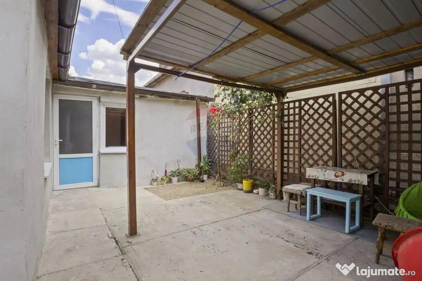 Casă cu 3 camere cu Teren 252 Mp în Aradul Nou