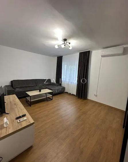 Apartament cu 2 camere decomandat, mobilat în Spitalul Județean