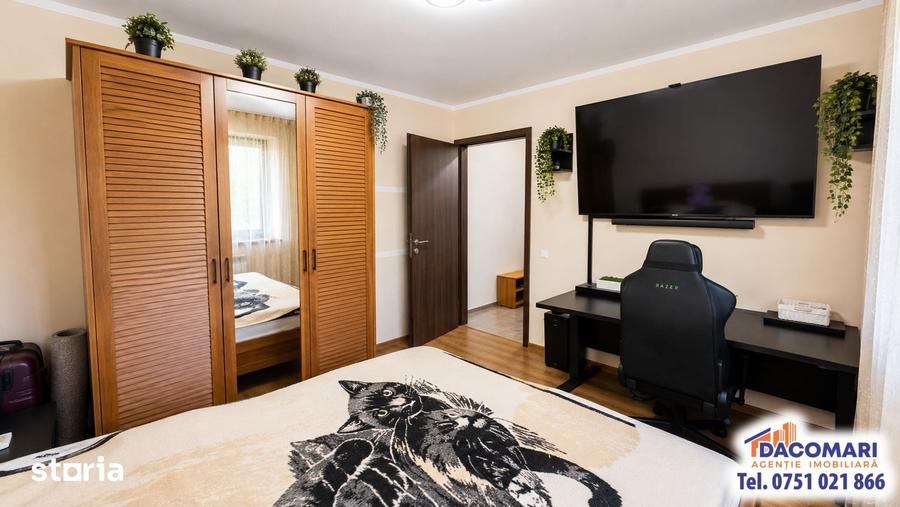 Apartament cu 2 camere decomandat în Micro 17