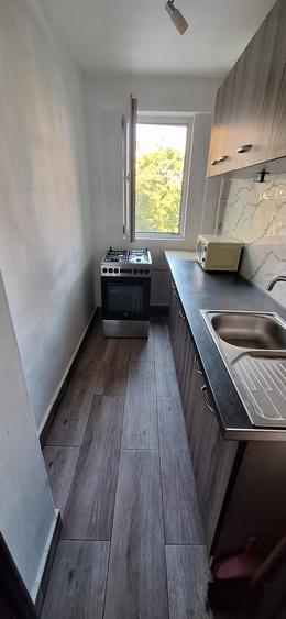 Apartament cu 2 camere semidecomandat în Iancului