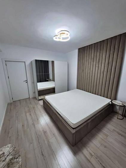 Apartament cu 2 camere decomandat, mobilat în P-ța Alba Iulia