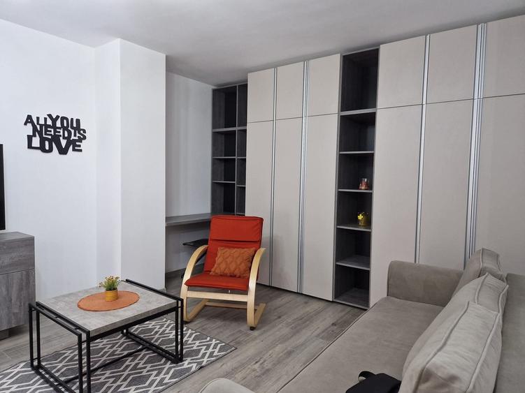 Apartament cu 2 camere decomandat, mobilat în Take Ionescu