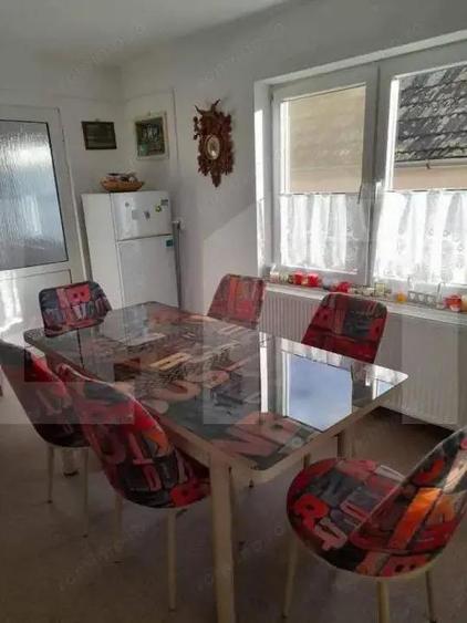 Casă cu 3 camere cu Teren 363 Mp în Curtici