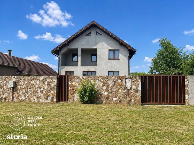 Casă cu 5 camere cu Teren 417 Mp în Vladimirescu