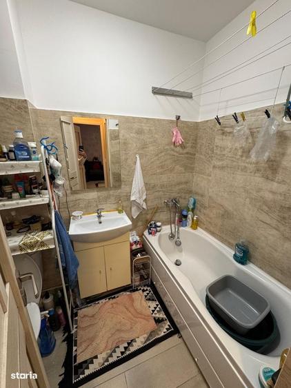 Garsonieră decomandată în Central