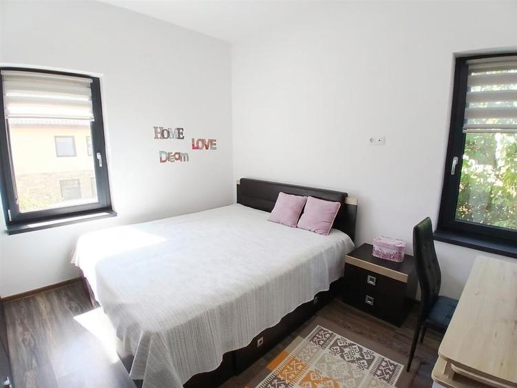 Casă cu 4 camere cu Teren 600 Mp în Chișirid