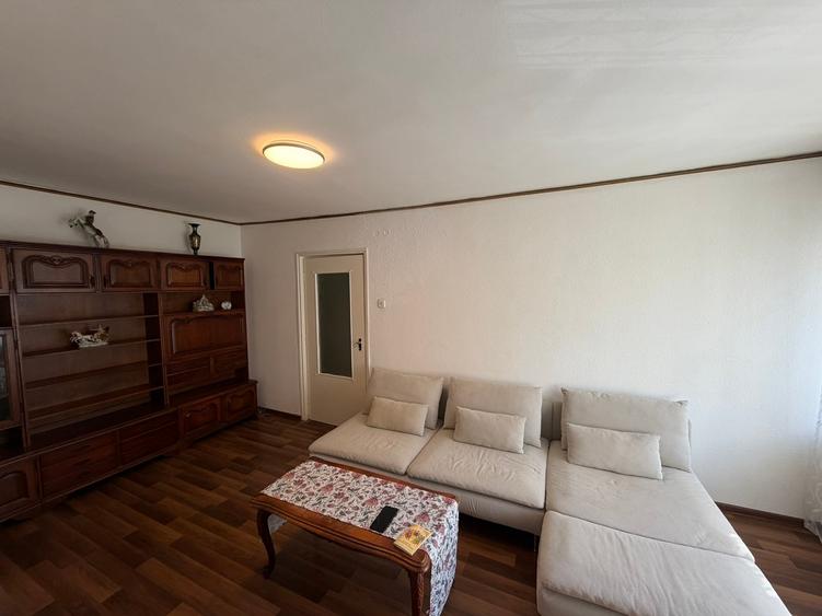 Apartament cu 2 camere semidecomandat în Ștefan cel Mare