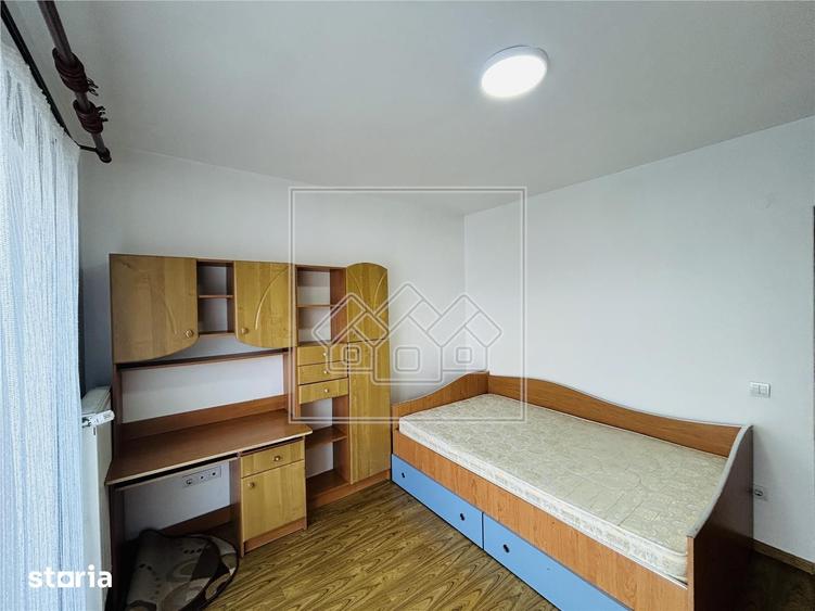 Ap la vila, cu 3 camere, balcon mare - Selimbar - 9