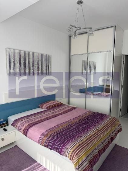 Apartament cu 3 camere decomandat, mobilat în Nerva Traian