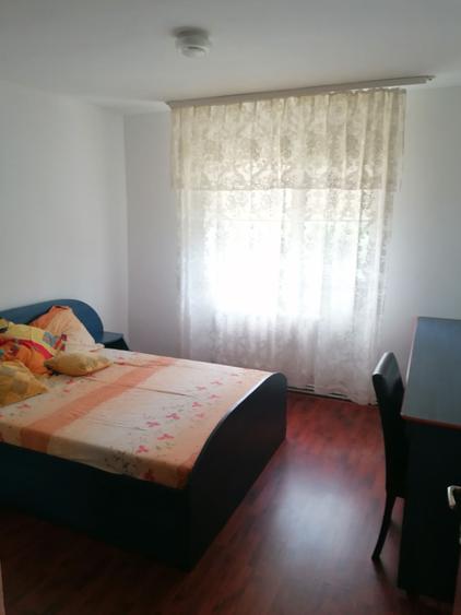 Apartament cu 2 camere decomandat în Exterior Vest