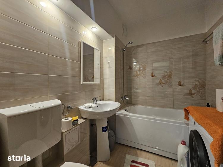 Apartament cu 2 camere semidecomandat în Podgoria