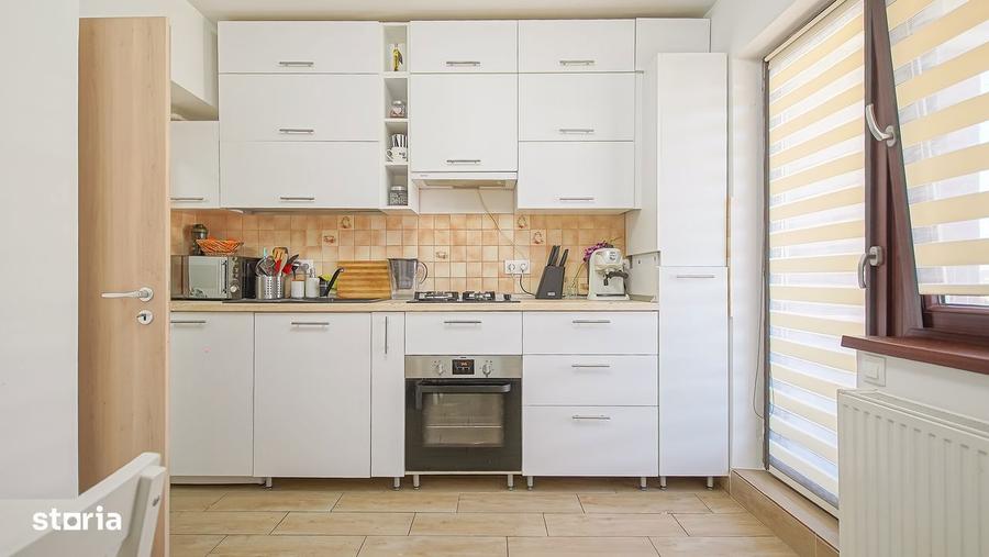 Apartament cu 2 camere decomandat, mobilat în Exterior Vest