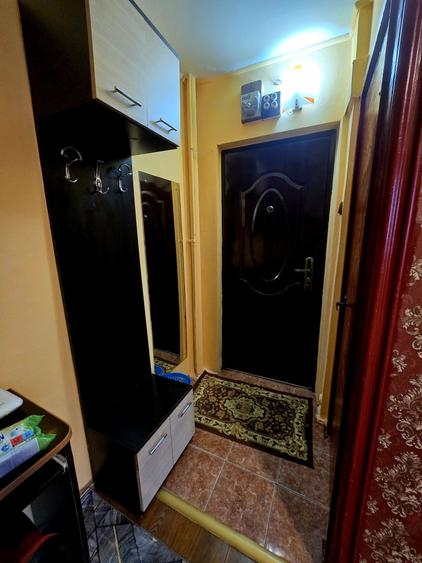 Garsonieră decomandată în Primăverii