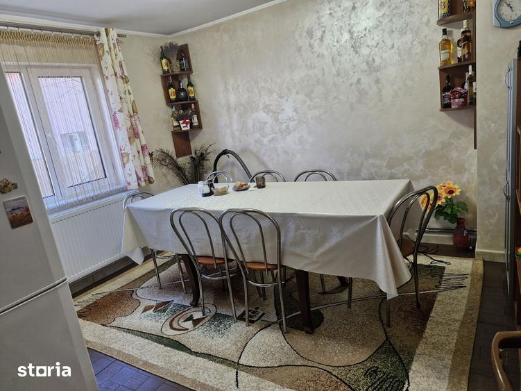 Casă cu 5 camere cu Teren 507 Mp în Găvana